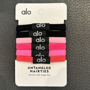 ALO YOGA  6 scrunchies multicolor.